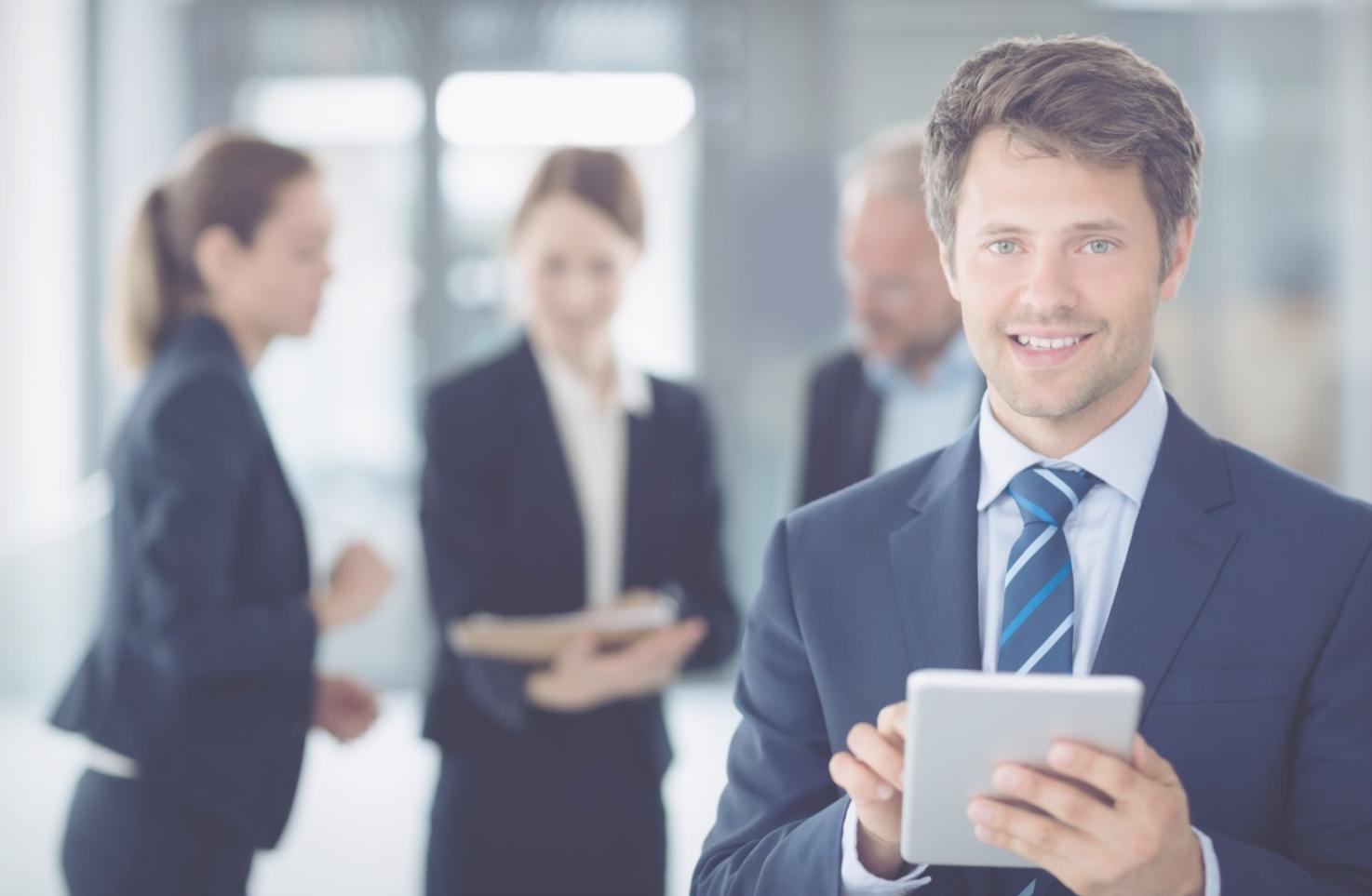 Colaboración estratégica con equipos empresariales